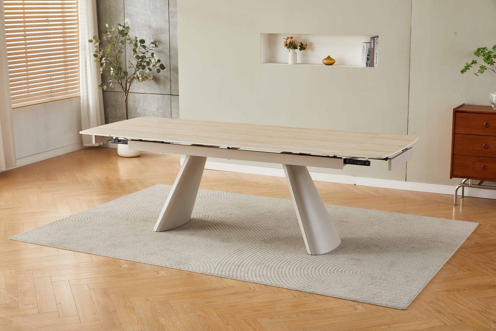 Fabio Dining Table